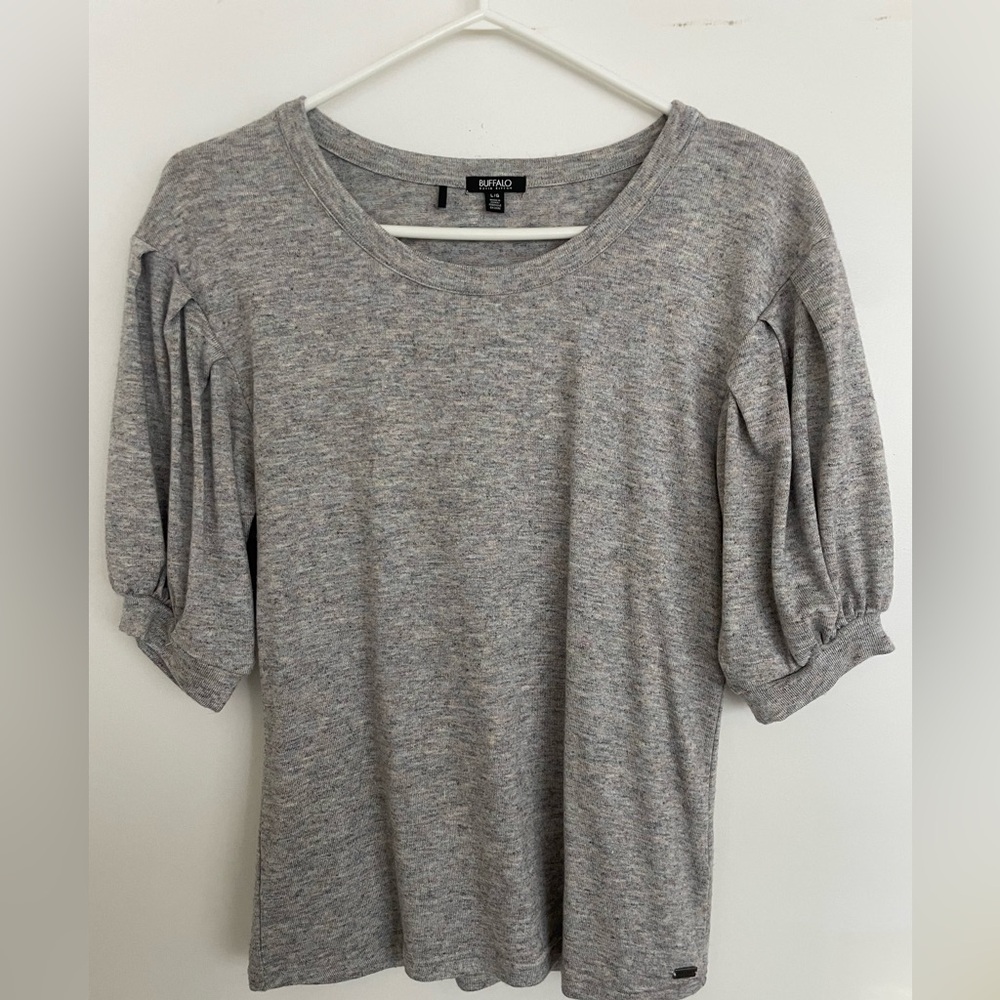Buffalo David Bitton Heather Gray Puff Sleeve Top